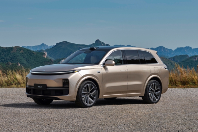 Li Auto L8 Large SUV Electric Cars